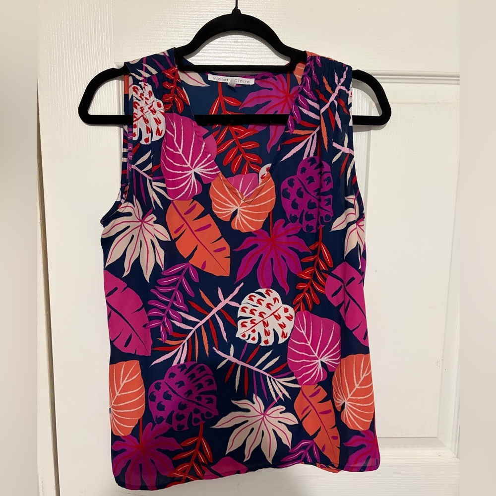 Blouse colorful with flowers